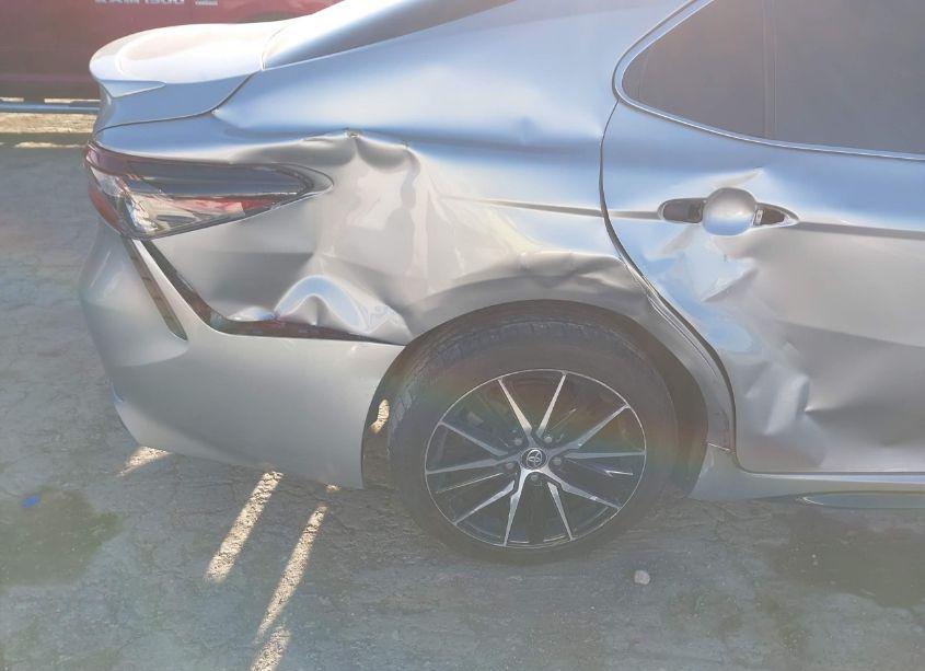 Photo 6 of 2021 Toyota Camry SE (VIN 4T1G11AK2MU486385)