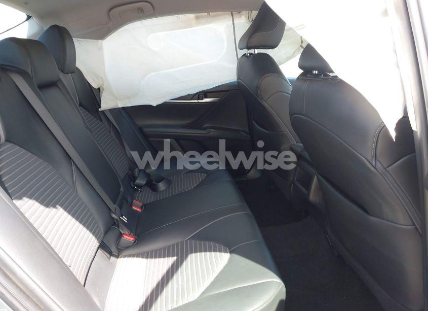 Photo 8 of 2021 Toyota Camry SE (VIN 4T1G11AK2MU486841)