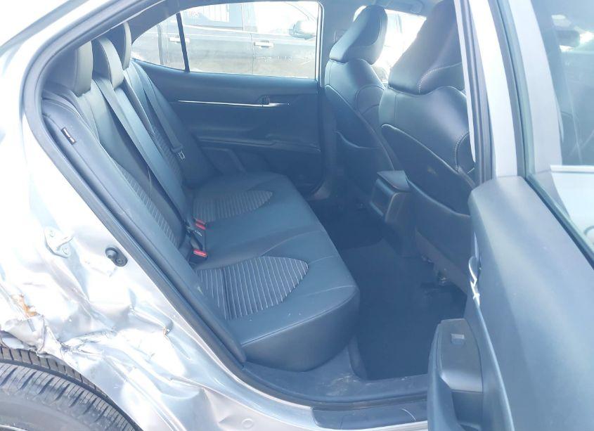 Photo 8 of 2021 Toyota Camry SE (VIN 4T1G11AK2MU540591)