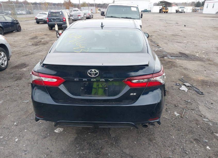 Photo 16 of 2021 Toyota Camry SE (VIN 4T1G11AK2MU542437)