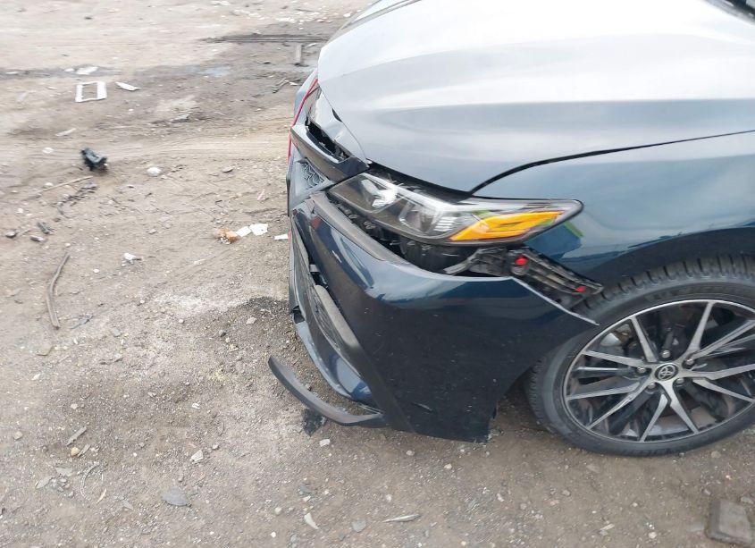 Photo 6 of 2021 Toyota Camry SE (VIN 4T1G11AK2MU542437)