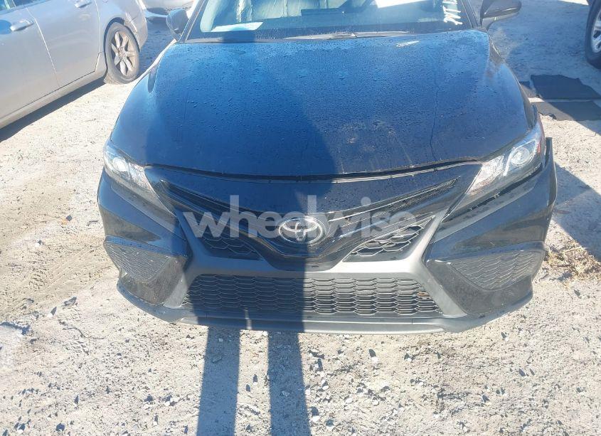 Photo 12 of 2021 Toyota Camry SE (VIN 4T1G11AK2MU557813)