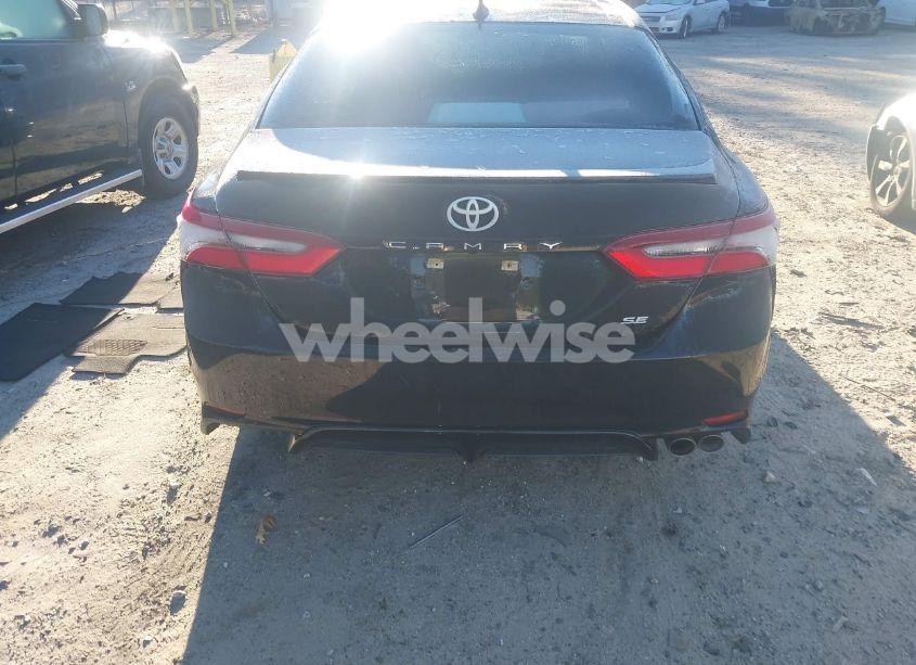 Photo 16 of 2021 Toyota Camry SE (VIN 4T1G11AK2MU557813)