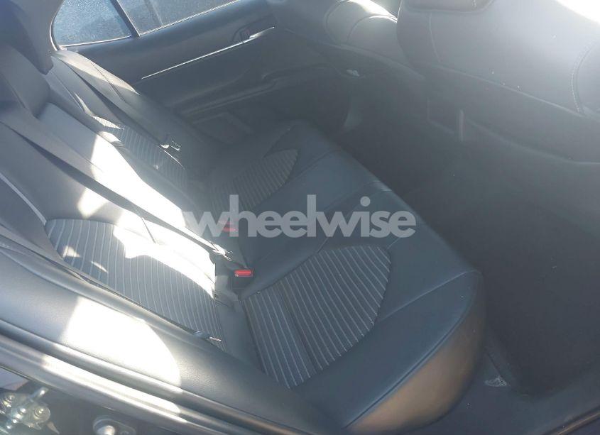 Photo 8 of 2021 Toyota Camry SE (VIN 4T1G11AK2MU557813)