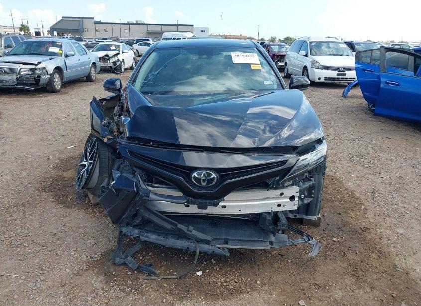 Photo 13 of 2021 Toyota Camry SE (VIN 4T1G11AK2MU603057)