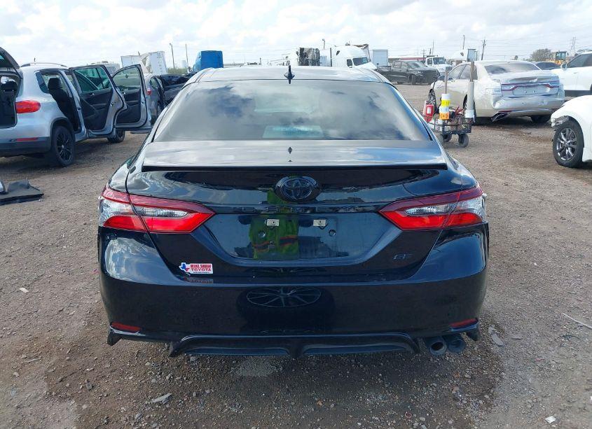 Photo 17 of 2021 Toyota Camry SE (VIN 4T1G11AK2MU603057)