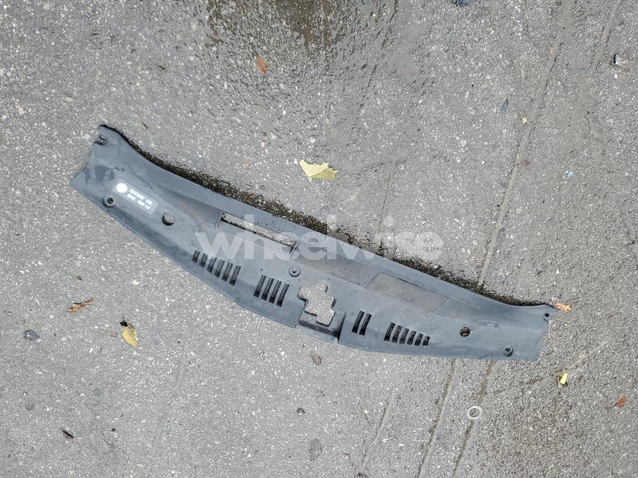 Photo 12 of 2021 TOYOTA CAMRY SE (VIN 4T1G11AK2MU614141)