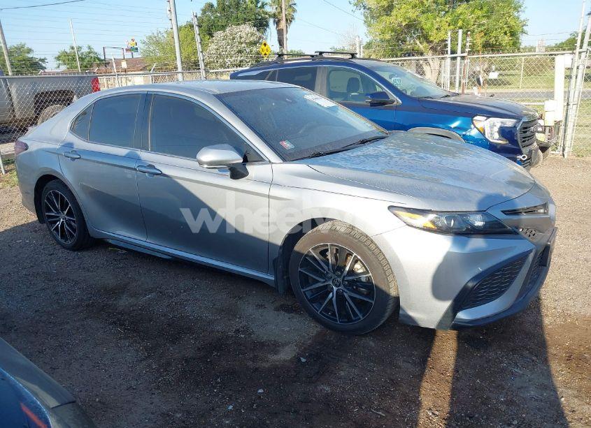 Photo 14 of 2022 Toyota Camry SE (VIN 4T1G11AK2NU003219)
