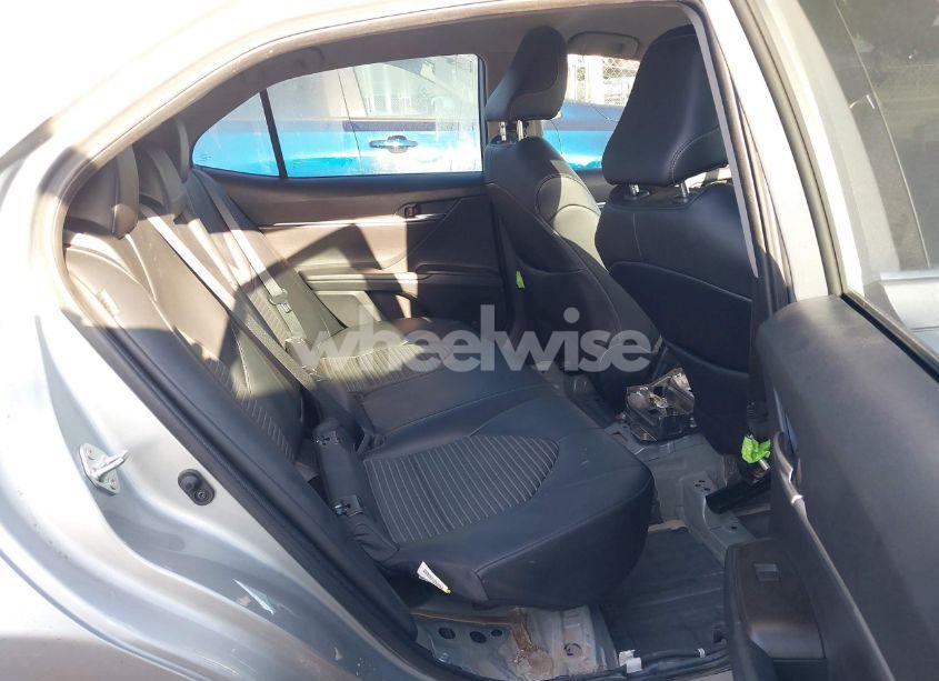 Photo 8 of 2022 Toyota Camry SE (VIN 4T1G11AK2NU003219)
