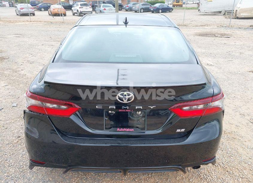Photo 16 of 2022 Toyota Camry SE (VIN 4T1G11AK2NU018612)