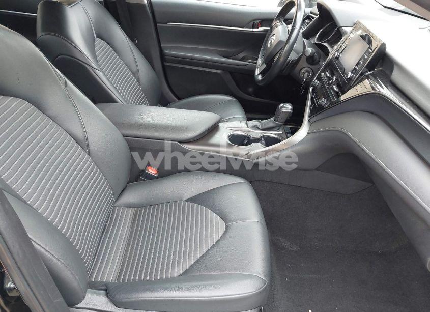 Photo 5 of 2022 Toyota Camry SE (VIN 4T1G11AK2NU018612)