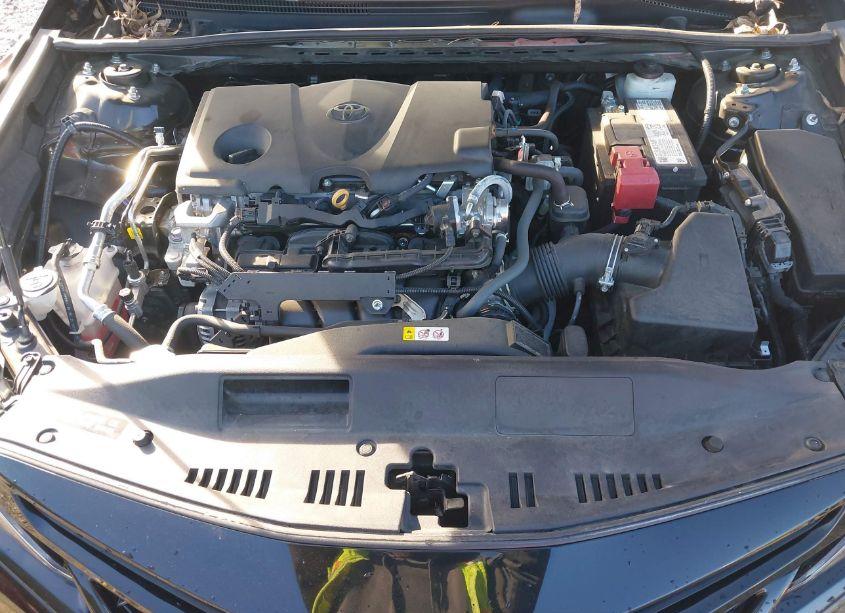 Photo 10 of 2022 Toyota Camry SE (VIN 4T1G11AK2NU643642)