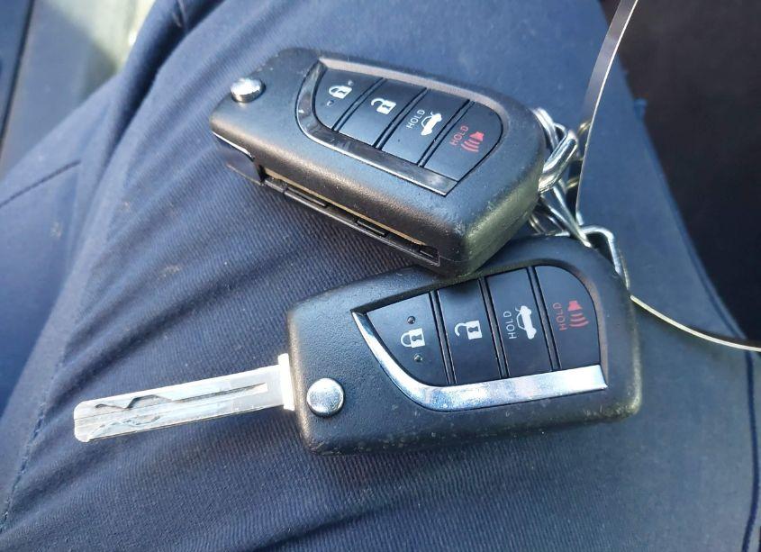 Photo 11 of 2022 Toyota Camry SE (VIN 4T1G11AK2NU643642)