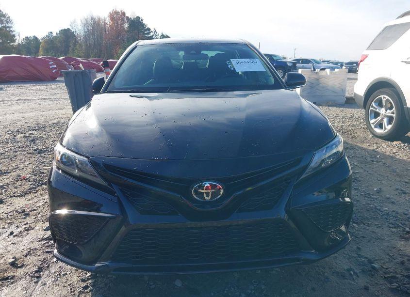 Photo 12 of 2022 Toyota Camry SE (VIN 4T1G11AK2NU643642)