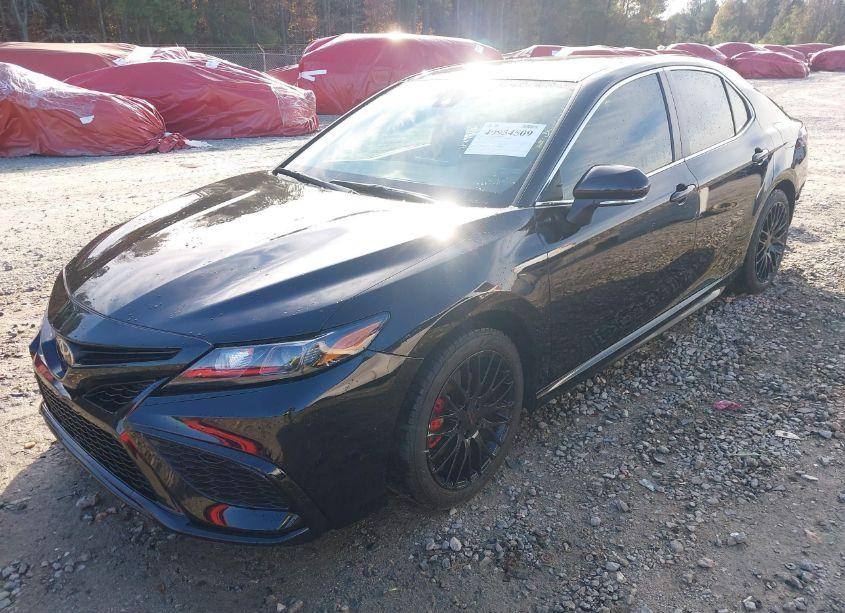 Photo 2 of 2022 Toyota Camry SE (VIN 4T1G11AK2NU643642)