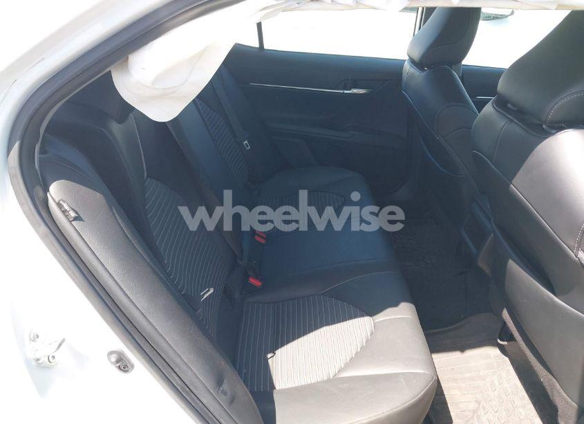 Photo 8 of 2022 Toyota Camry SE (VIN 4T1G11AK2NU646346)