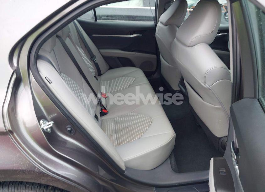 Photo 8 of 2022 Toyota Camry SE (VIN 4T1G11AK2NU659646)