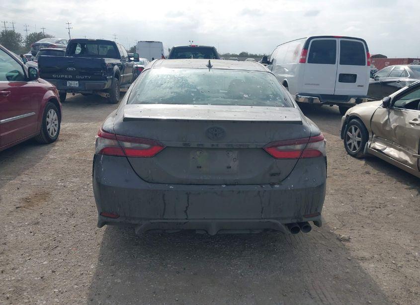 Photo 16 of 2022 Toyota Camry SE (VIN 4T1G11AK2NU689925)