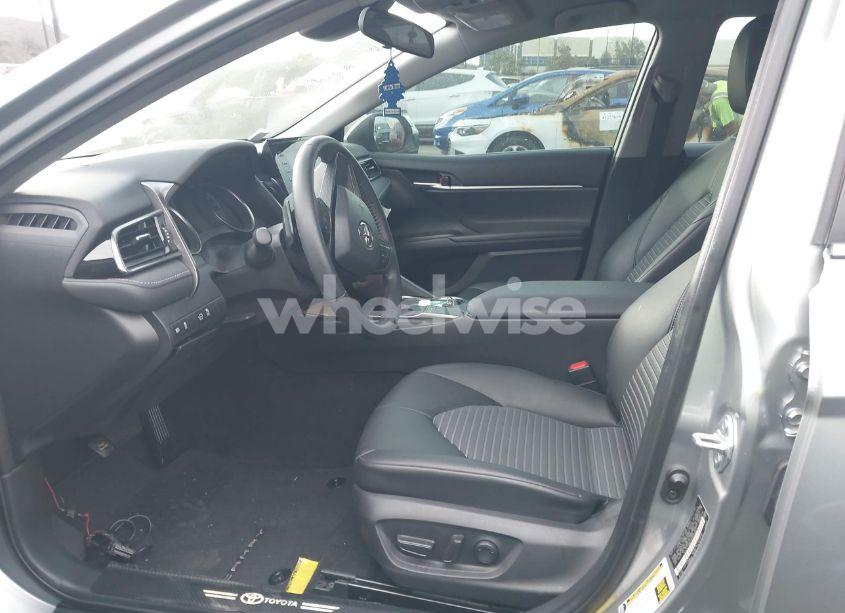 Photo 5 of 2022 Toyota Camry SE (VIN 4T1G11AK2NU694851)