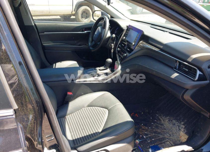 Photo 5 of 2023 Toyota Camry SE (VIN 4T1G11AK2PU097573)