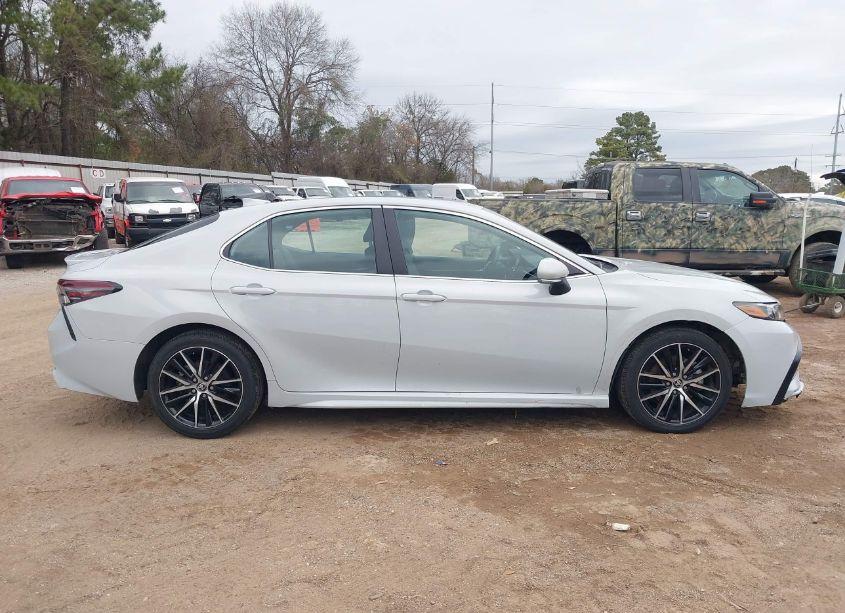 Photo 14 of 2023 Toyota Camry SE (VIN 4T1G11AK2PU108748)