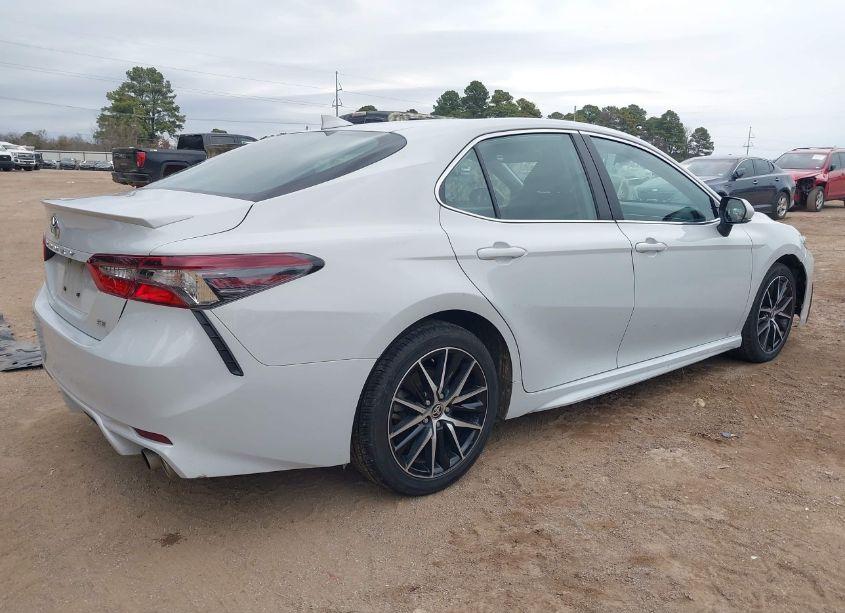 Photo 4 of 2023 Toyota Camry SE (VIN 4T1G11AK2PU108748)