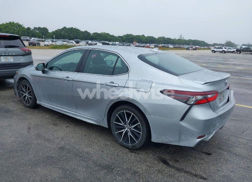 Photo 3 of 2023 Toyota Camry SE (VIN 4T1G11AK2PU737040)