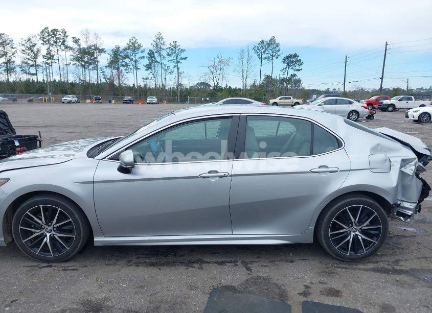 Photo 14 of 2023 Toyota Camry SE (VIN 4T1G11AK2PU748653)