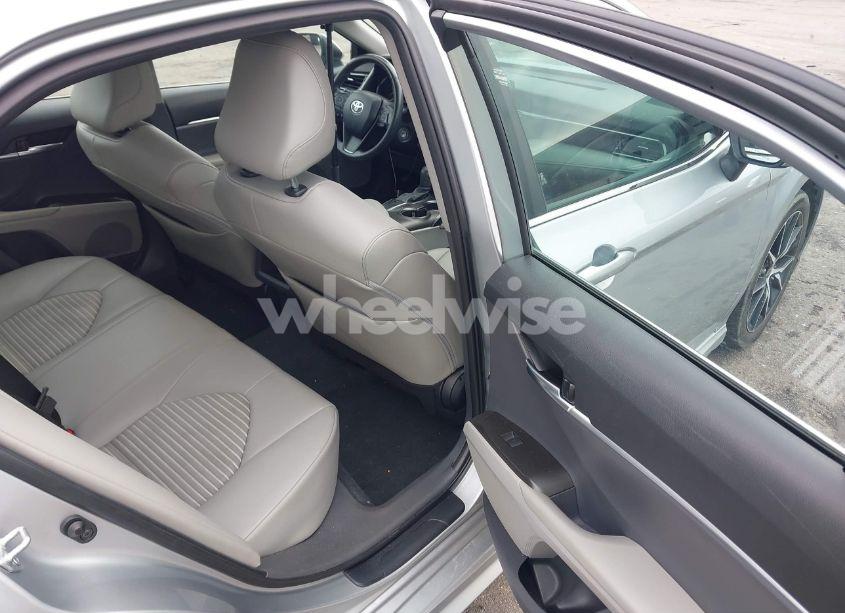 Photo 8 of 2023 Toyota Camry SE (VIN 4T1G11AK2PU748653)