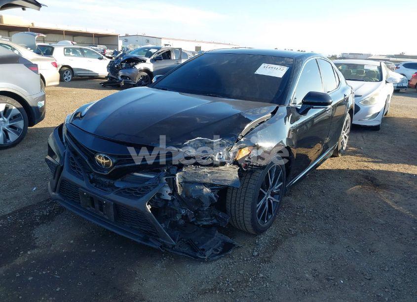 Photo 2 of 2023 Toyota Camry SE (VIN 4T1G11AK2PU758230)