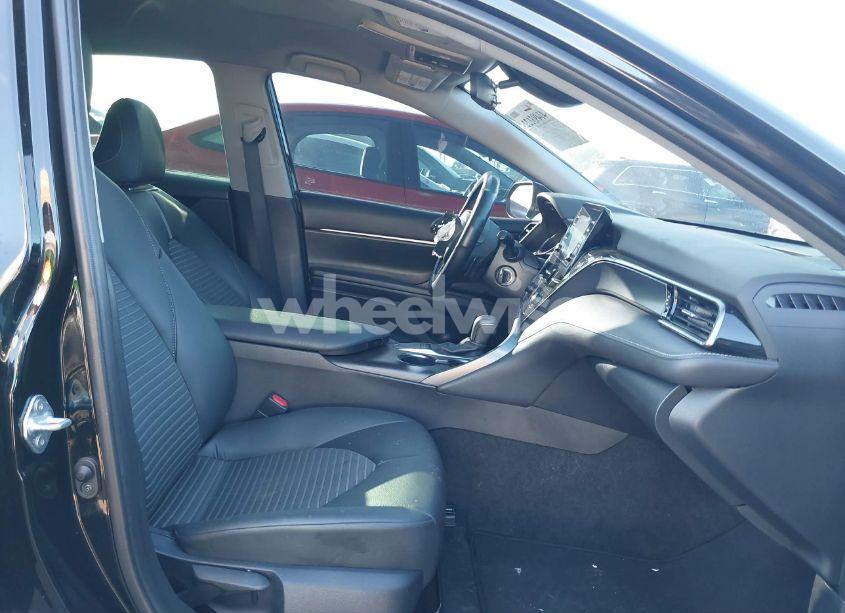 Photo 5 of 2023 Toyota Camry SE (VIN 4T1G11AK2PU758230)