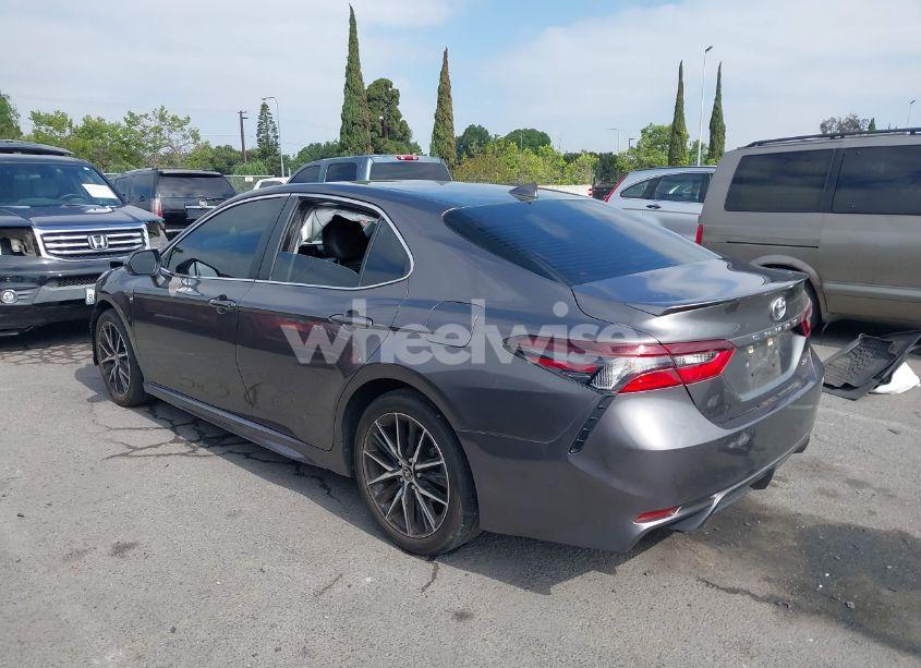 Photo 3 of 2023 Toyota Camry (VIN 4T1G11AK2PU806759)