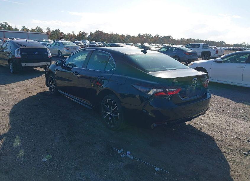 Photo 3 of 2023 Toyota Camry SE (VIN 4T1G11AK2PU811489)