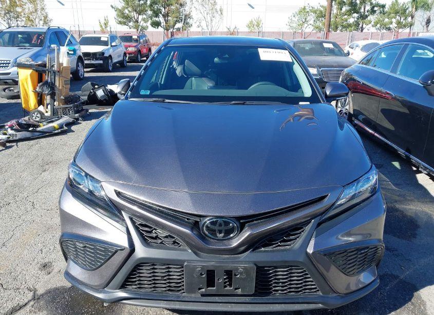 Photo 13 of 2024 Toyota Camry SE (VIN 4T1G11AK2RU194730)