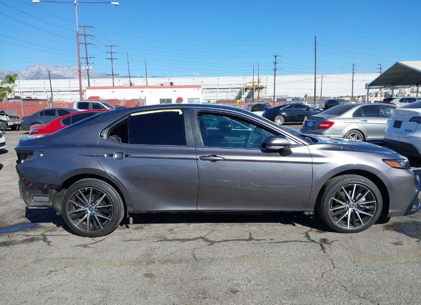 Photo 14 of 2024 Toyota Camry SE (VIN 4T1G11AK2RU194730)