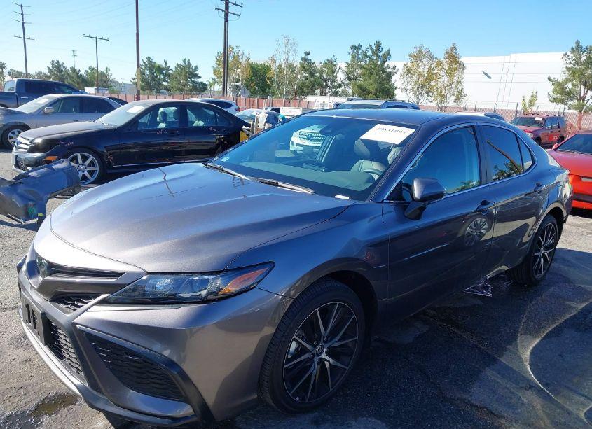 Photo 15 of 2024 Toyota Camry SE (VIN 4T1G11AK2RU194730)