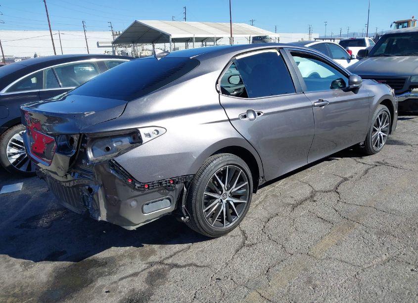 Photo 4 of 2024 Toyota Camry SE (VIN 4T1G11AK2RU194730)