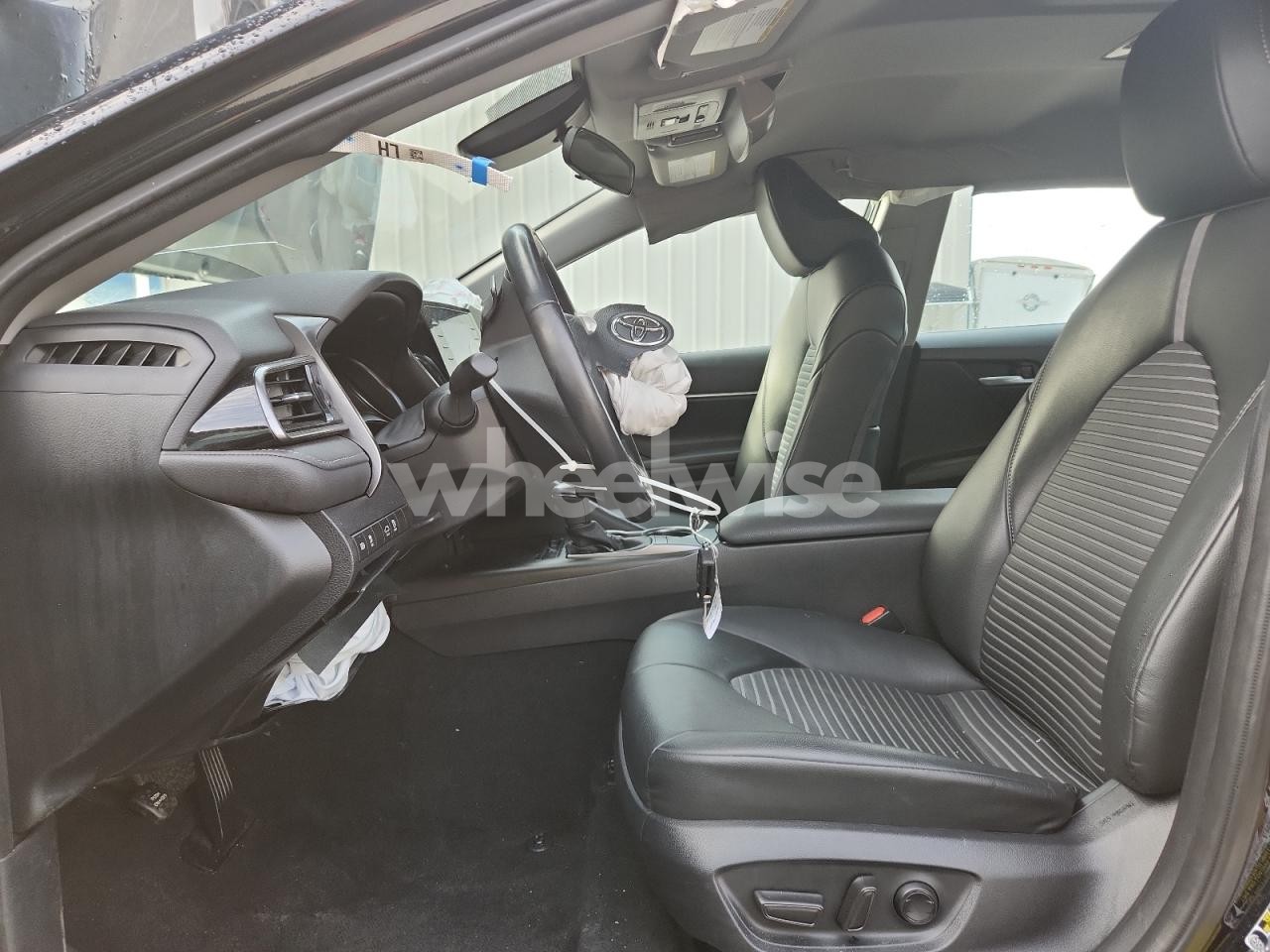 Photo 7 of 2024 TOYOTA CAMRY SE NIGHT SHADE (VIN 4T1G11AK2RU210571)