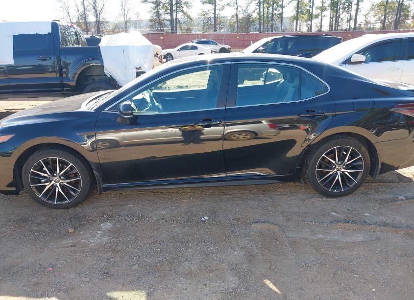 Photo 14 of 2024 Toyota Camry SE (VIN 4T1G11AK2RU215382)