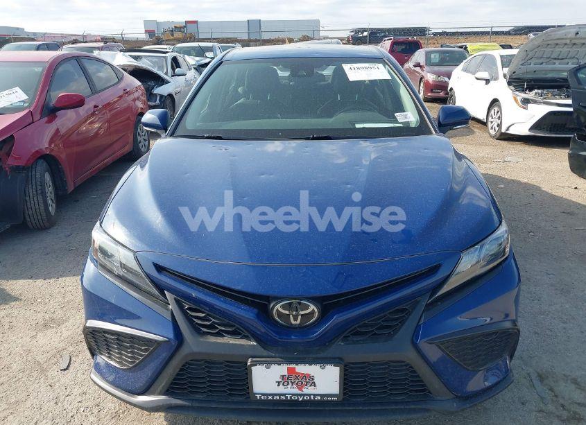 Photo 12 of 2024 Toyota Camry SE (VIN 4T1G11AK2RU225667)