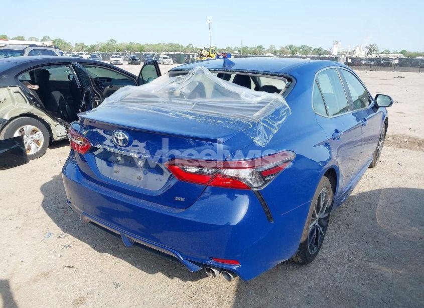 Photo 4 of 2024 Toyota Camry SE (VIN 4T1G11AK2RU225667)