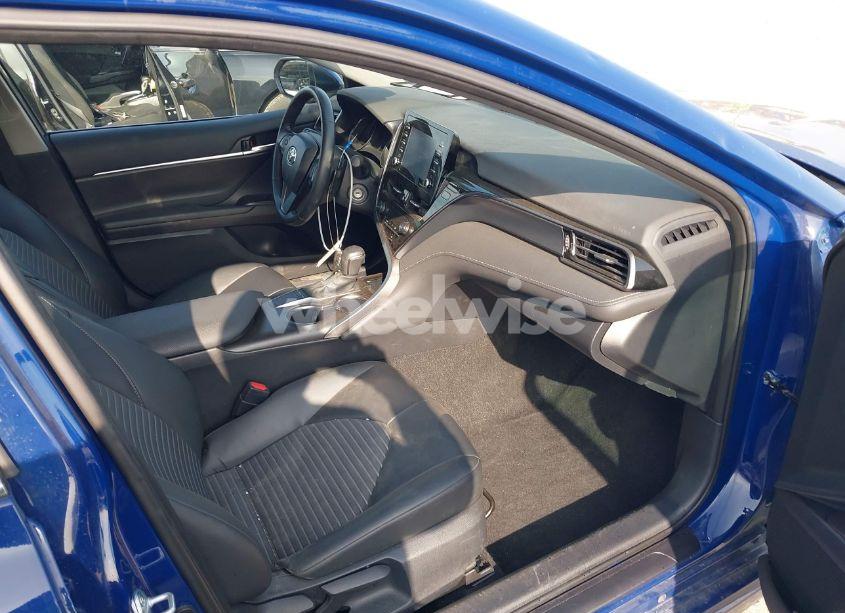 Photo 5 of 2024 Toyota Camry SE (VIN 4T1G11AK2RU225667)