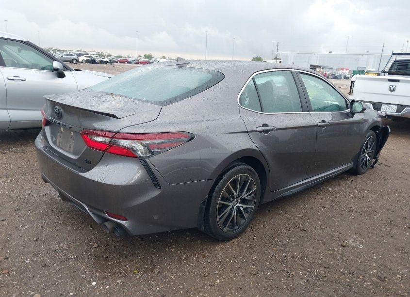 Photo 4 of 2024 Toyota Camry SE (VIN 4T1G11AK2RU902314)