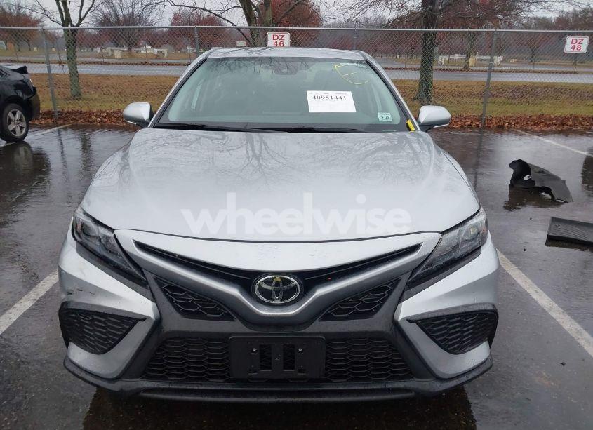 Photo 13 of 2024 Toyota Camry SE (VIN 4T1G11AK2RU907190)