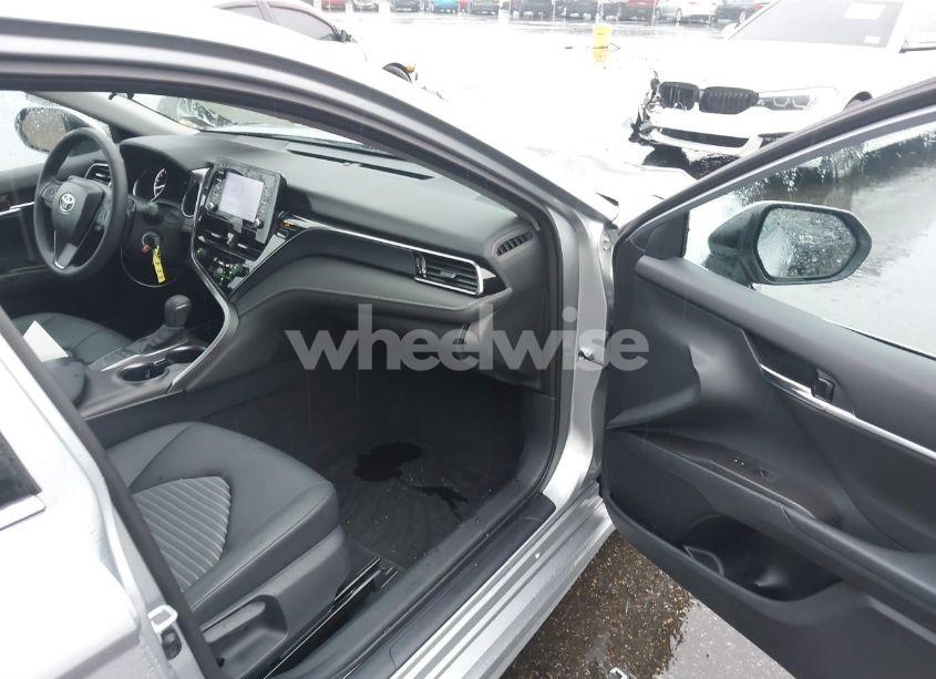 Photo 5 of 2024 Toyota Camry SE (VIN 4T1G11AK2RU907190)