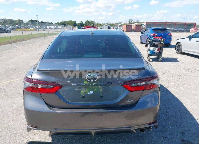 Photo 17 of 2024 Toyota Camry SE (VIN 4T1G11AK2RU919839)