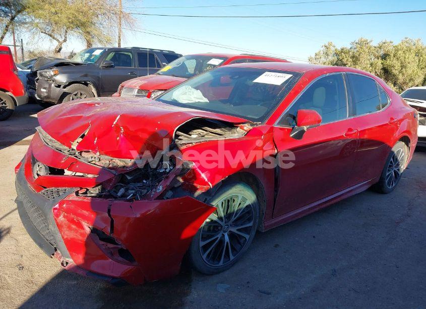 Photo 6 of 2020 Toyota Camry SE (VIN 4T1G11AK3LU309648)