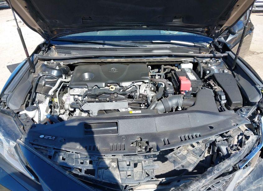 Photo 10 of 2020 Toyota Camry SE NIGHTSHADE EDITION (VIN 4T1G11AK3LU319211)