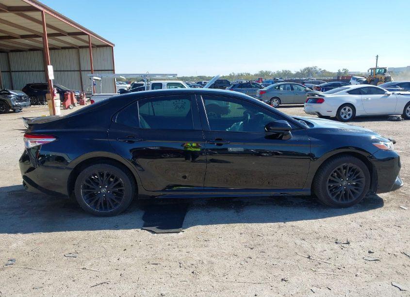 Photo 13 of 2020 Toyota Camry SE NIGHTSHADE EDITION (VIN 4T1G11AK3LU319211)
