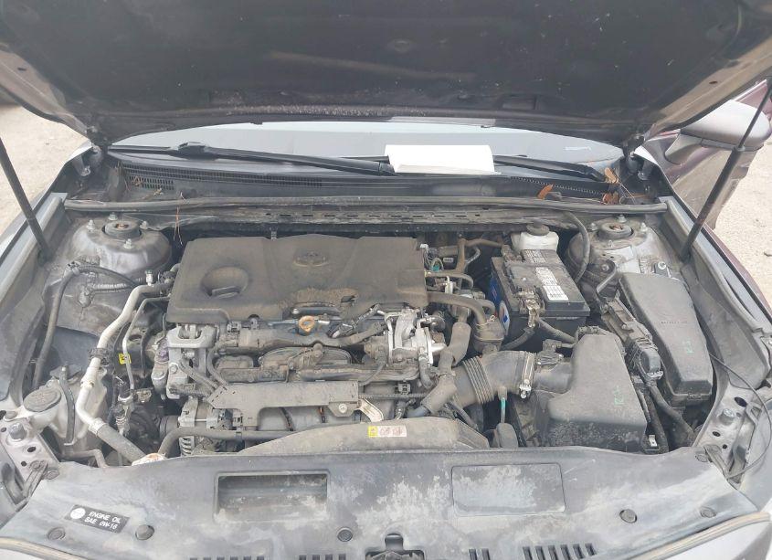 Photo 10 of 2020 Toyota Camry SE (VIN 4T1G11AK3LU321122)